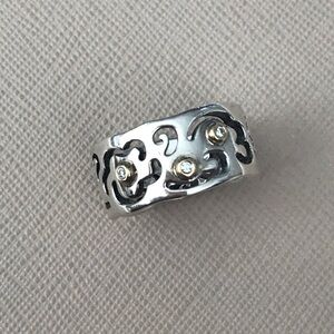 Pandora Life’s Pass ring